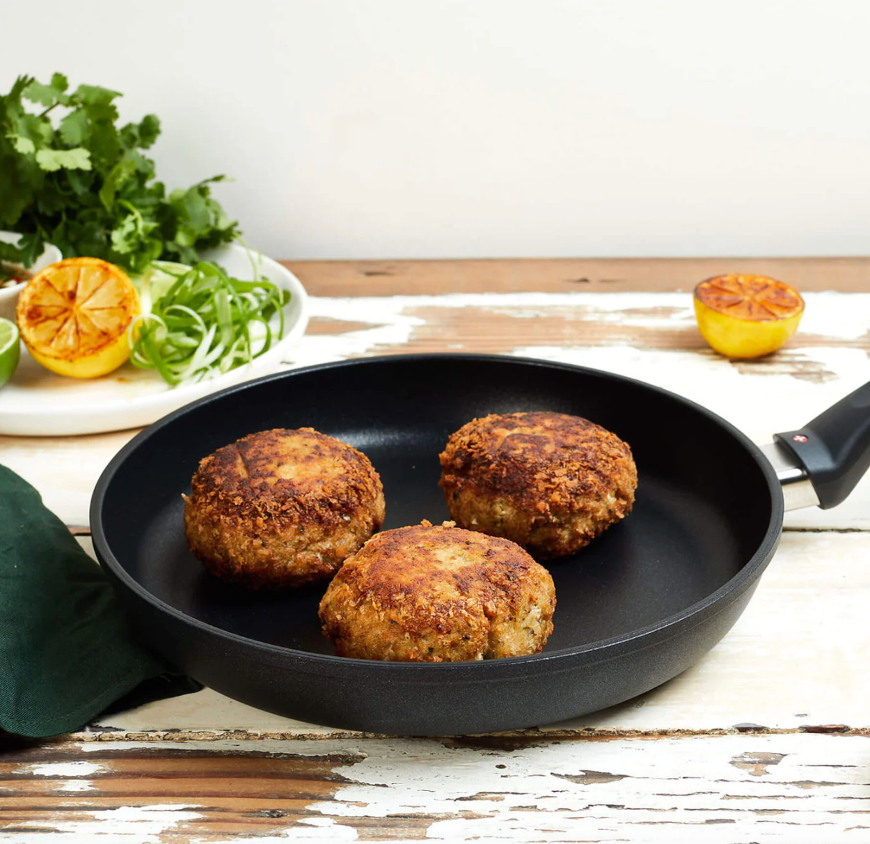 Swiss Diamond® XD 9.5" Nonstick Fry Pan with Lid
